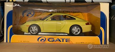 Gate Porsche 996 yellow 1:18