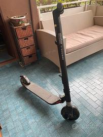 Monopattino elettrico ninebot segway