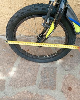 bicicletta misura 16 bambino