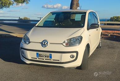 Volkswagen UP!  1.0 MPI 60cv - 5 porte