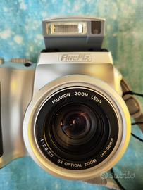 Fujifilm - Finepix S3000