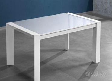 Tavolo allungabile wood con piano in vetro