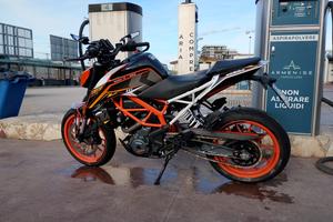 KTM Duke 390