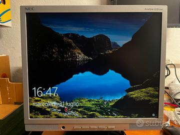 Monitor MULTIMEDIALE NEC ACCUSYNC LCD 73VM, 17"