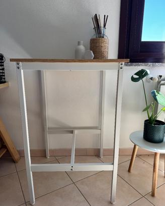 Tavolo alto