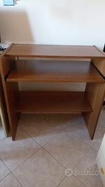 Scrivania porta pc con piano scorrevole legno