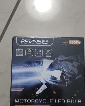 Luci led per motoveicolo