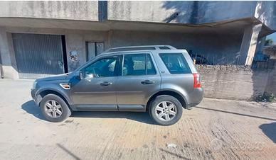 Land rover freelander 2