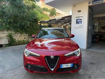 Alfa Romeo Stelvio 2.2 Turbodiesel 190 CV AT8 Q4 T