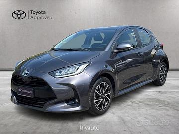 Toyota Yaris Hybrid Trend MY22