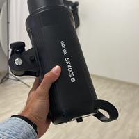 Flash da studio Godox sk400 III