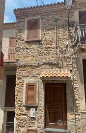 Disponibile casa nuova su due livelli