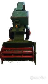 modellino mietitrebbia di  Matchbox King Size K-9