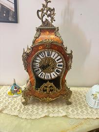 Orologio a pendolo da tavolo
