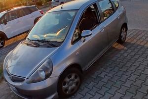 Honda Jazz seri 1-08