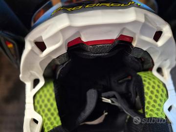 casco bell moto 10 spheric  carbonio 