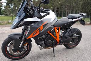 ktm 1290 superduke gt