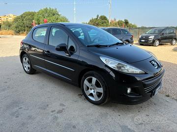 Peugeot 207 1.6 8V HDi 93CV 3p. XS