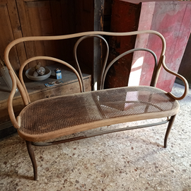 Divano Thonet