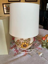 lampada + oggetti thun