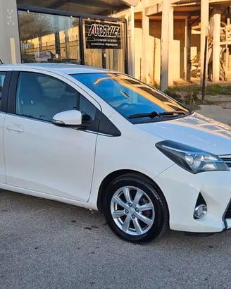 Toyota Yaris 1.4 D-4D 5 porte Lounge
