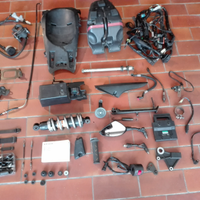 Parti di ricambio per kawasaki er6n