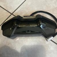 faro led con stop frecce incorporate tracer e mt 9