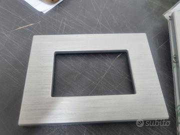 13 Placche Compatibili BTicino Matix Silver 3 - 4