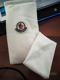 custodia per occhiali autentica MONCLER con panno