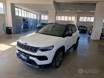 Jeep Compass 1.5 Turbo T4 130 CV MHEV 2WD Summit