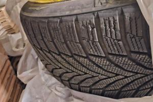 Gomme invernali 275/40 R20