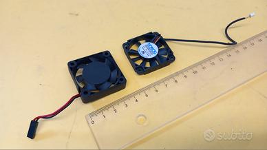 Ventola 40*40*10, 12 volt, usata, testata, perfett