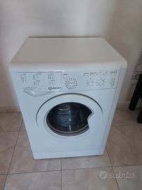 lavatrice indesit classe A+++ mod. IWC71253