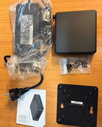 MINI PC INTEL NUC 11TNKi5 NUOVO