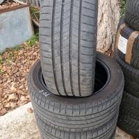 Gomme Bridgestone 255/45/R18