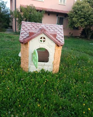 casetta  gioco  bimbi