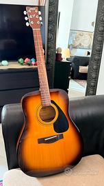 Chitarra YAMAHA F310