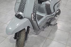 Lambretta v125 special edizione limitata