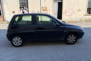Lancia Y elefantino