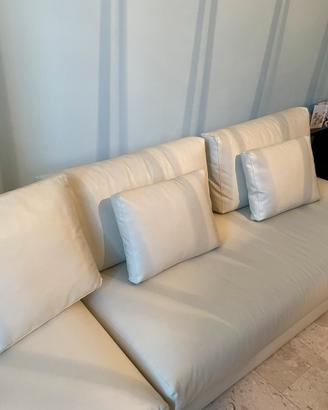 Divano ecopelle nuovo com angolo in legno libreria
