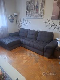 Divano letto con  penisola  a destra