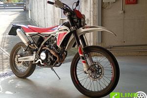 FANTIC MOTOR XEF 125