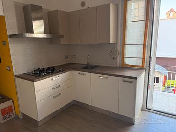 Cucina Completa Marca Stosa e elettr.ci Ariston