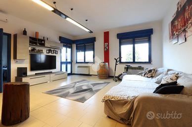 5 LOCALI A PORTO MANTOVANO