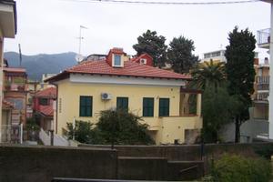 Laigueglia alloggi in villa 30m dal mare