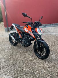 KTM Duke 125 2018