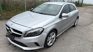 Mercdes Classe A180d premium automatic