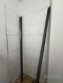 Montanti per scaffalatura H 250 grigio