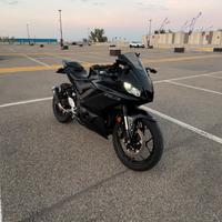 YAMAHA R3 - 2023