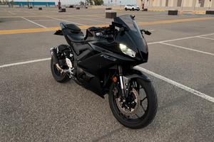 YAMAHA R3 - 2023